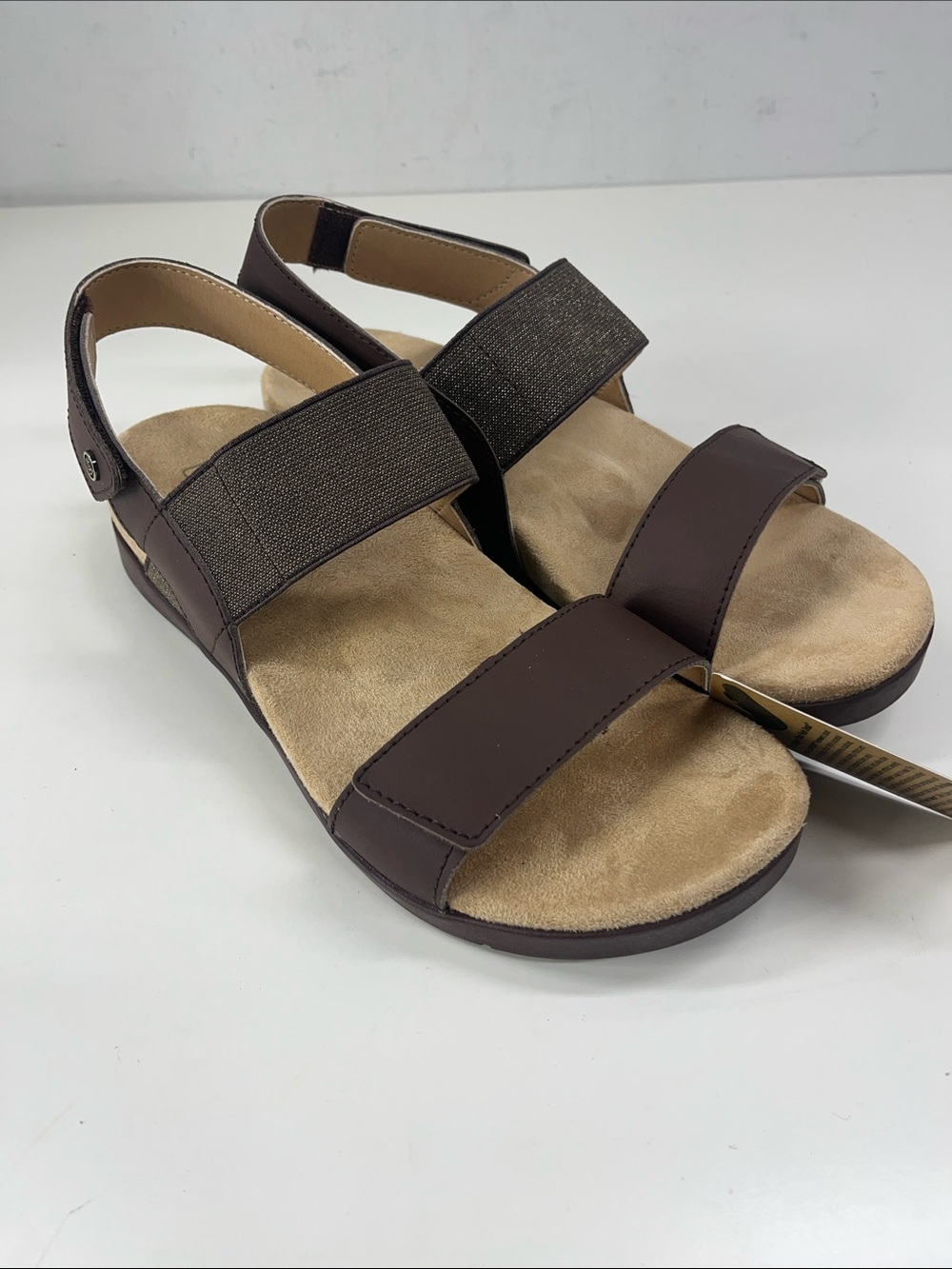 NWT Spenco Womens Sanabel Brown Shoes Size 9